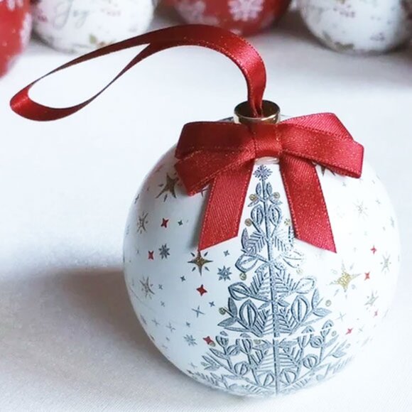 NWT Macy's 18K GP Sterling Silver CZ Initiial "C" 18" Necklace Ornament Gift Box - Picture 6 of 6